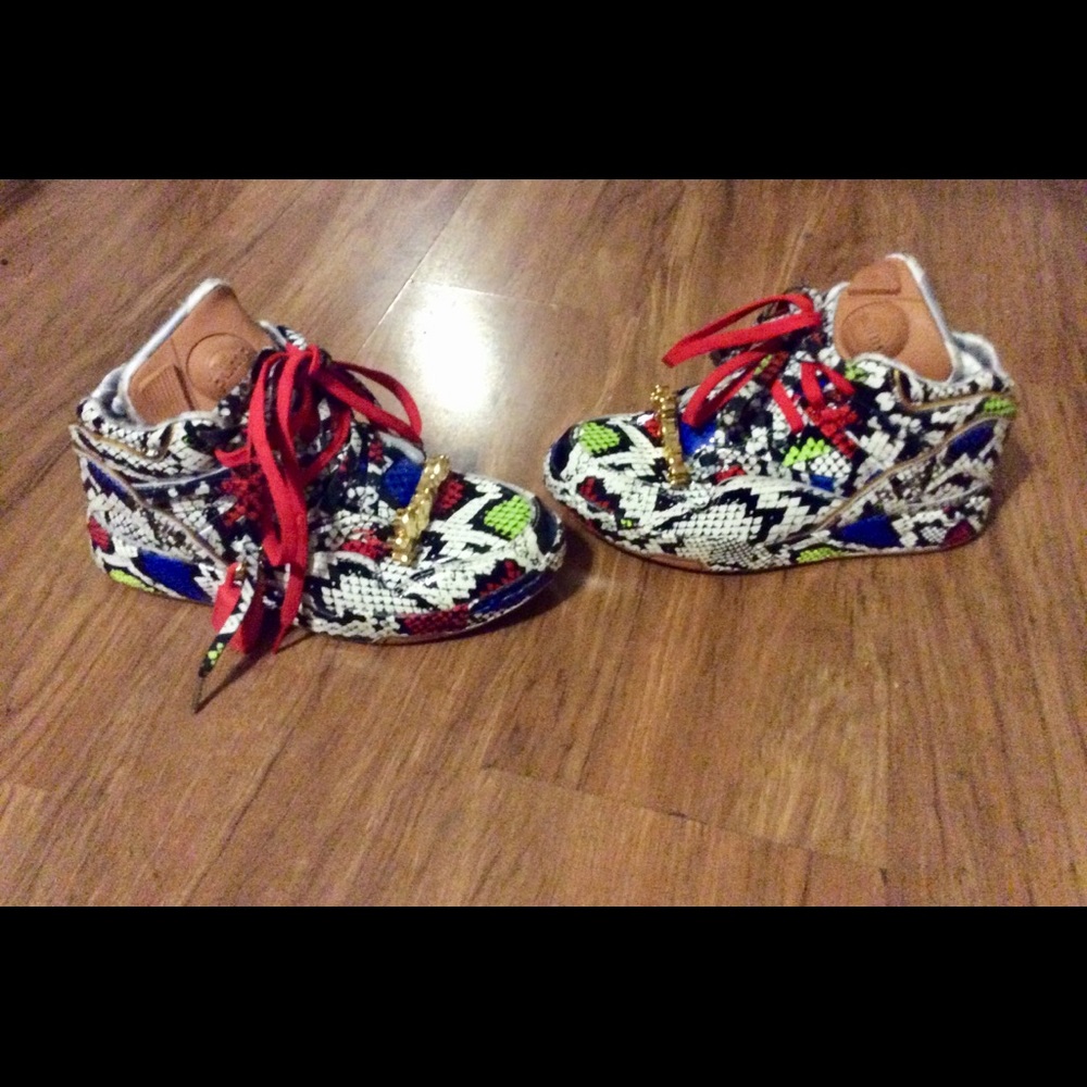 NWOB RARE REEBOK PUMP Melody Ehsani, Omni Lite